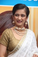 Akshara Haasan New Photos
